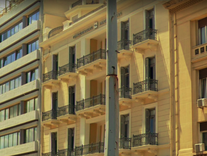 Τρία ακίνητα της Πειραιώς αγοράζει η Trastor